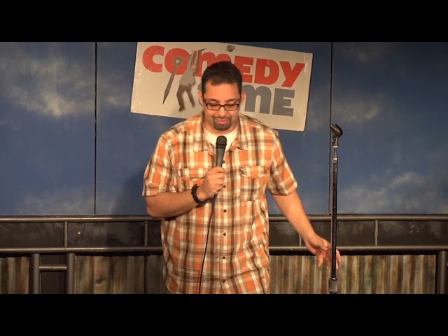 Carlos Rodriguez: Didn't Realize I Was Poor Stand Up | Comedy Caliente class=