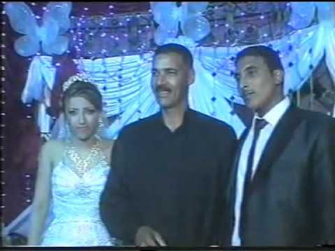 النجم محمد عبد المؤمن عازف الة الكمان والنجم احمد شيبة مين دا الى كارهة دنيتك وقت السلطنة
