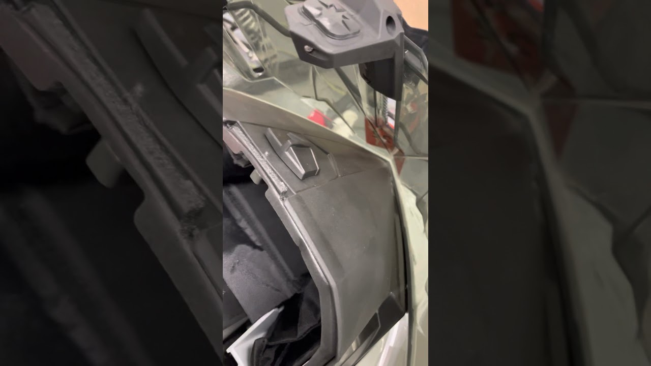 Installing a glove box liner on 2022 