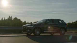 ボルボの新型SUV、XC60が登場──靴で例えるなら焦げ茶のバックスキン!?【その1】