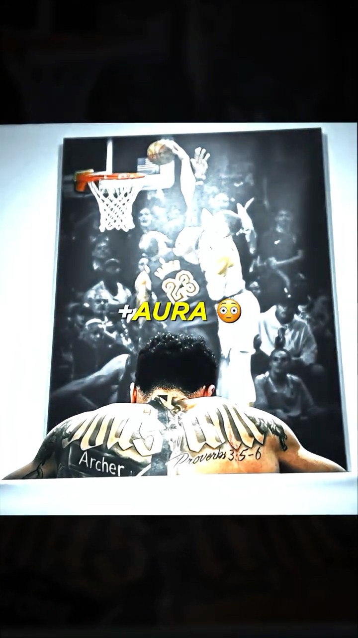 He got his POSTER on LeBron ?