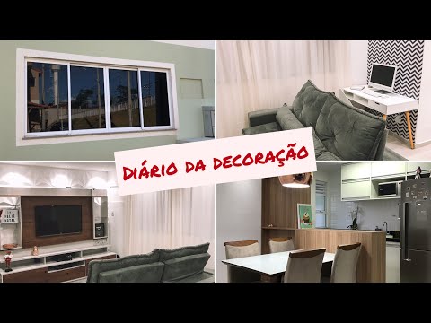 Vídeo: Mesa Ao Lado Da Janela No Berçário (40 Fotos): Uma Mesa De Trabalho E Escrita Com Prateleiras Ao Longo Da Janela Em Um Quarto Para Duas Crianças