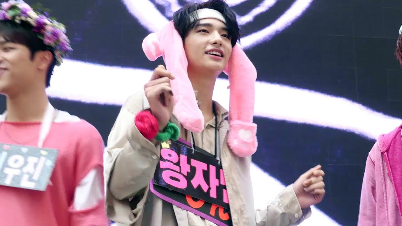 180819 고양 팬사인회 스트레이키즈 현진(StrayKids Hyunjin) - 갑자기 분위기 싸해질 필요 없잖아요