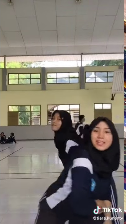 Awek tudung
