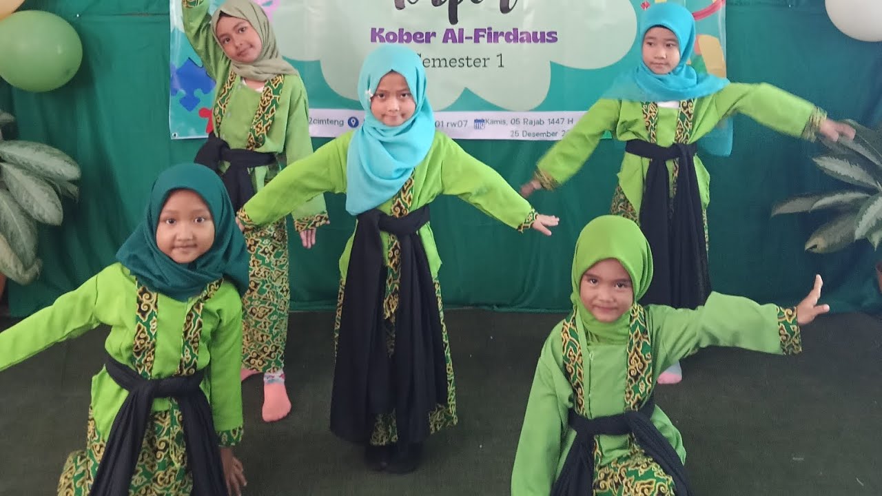 Tarian Manuk dadali oleh anak Kober Al-firdaus Cimenteng 