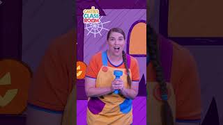 I spy something that has CLAWS! #ispy #halloween @SuperSimplePlay