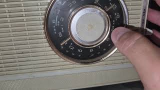 DX With a 1960 Sony TR-814 AM/SW Radio