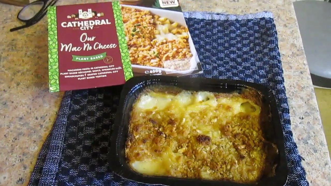 Cathedral City - Plant Based - Our Mac no Cheese - Iceland - 3.00 - Food  Review - YouTube