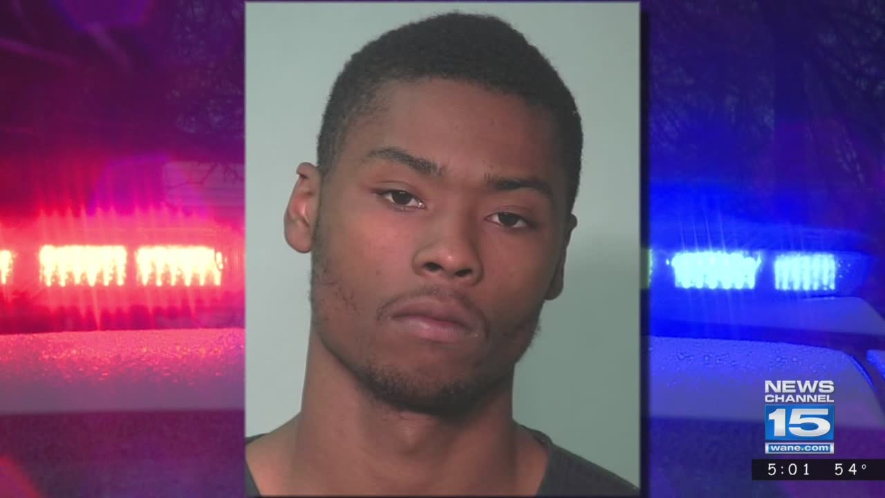 Trial begins for triple homicide suspect - YouTube