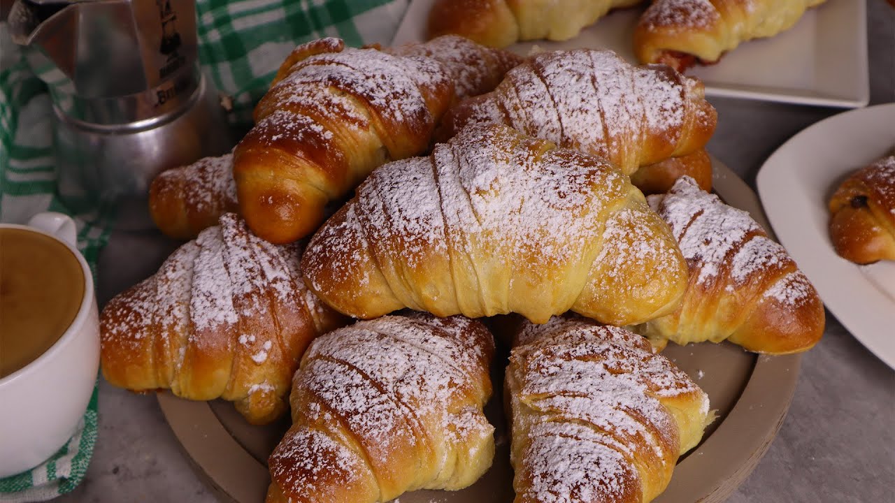 Cornuri ca la patiserie chiar la noi in bucatarie | Maria Popescu