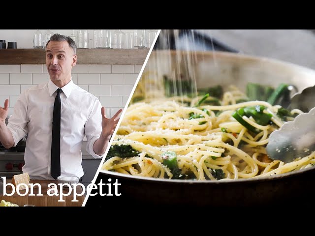 Williams Sonoma - What's your favorite shape? Playing with pasta 🍝 in the  WS Test Kitchen. Philips Artisan Smart Pasta & Noodle Maker:   Classic Cacio e Pepe Recipe