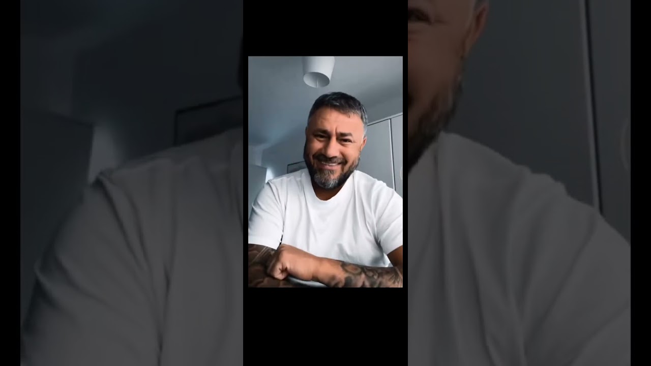 About Insgtram hulusi bâti story isso and ayiujohnwuol Issue Narcissism #deafcommunity #deaf #hulusi