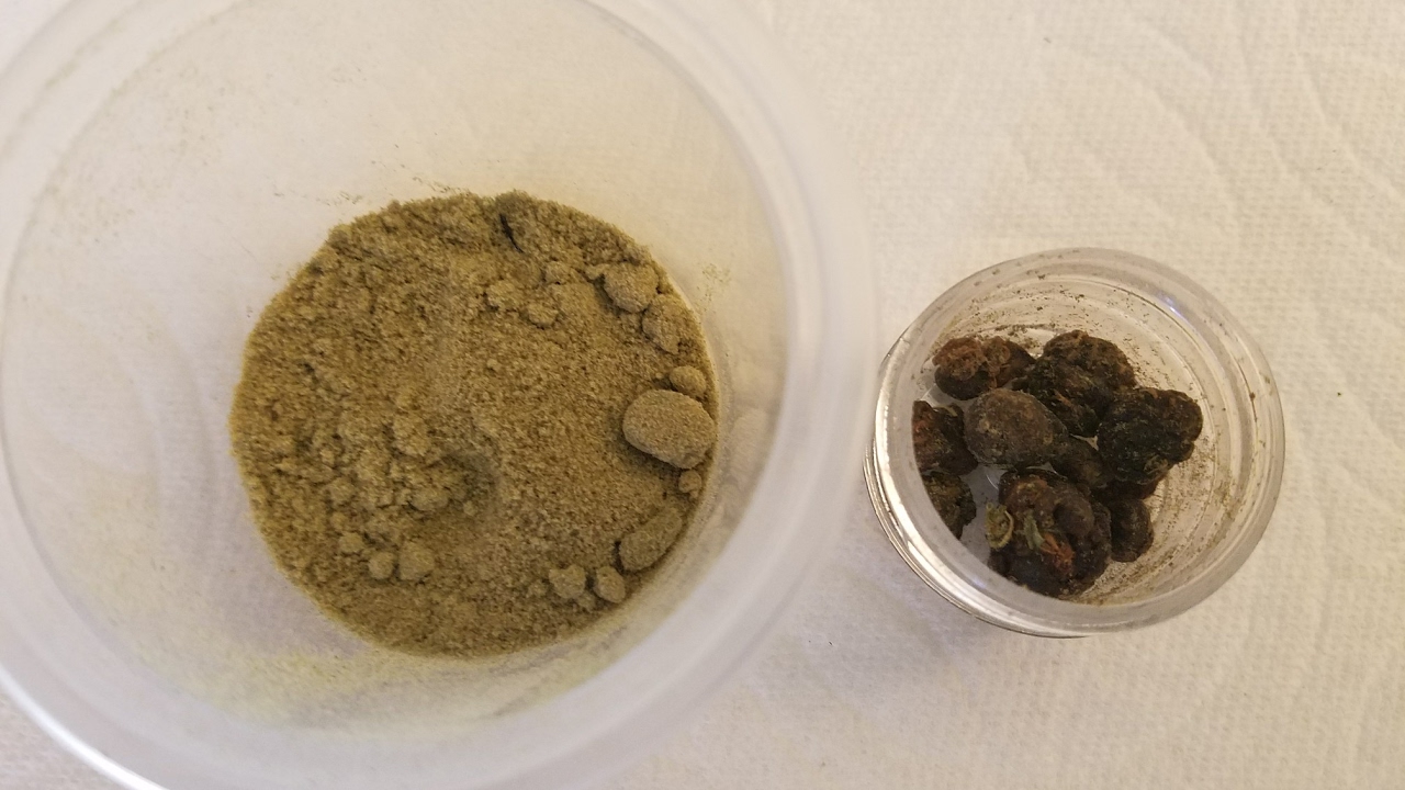 ((NEW)) MORRACAN FINGER HASH & KEIF RIPS !!!!! & SOME CHERRY DAWG TO !!!