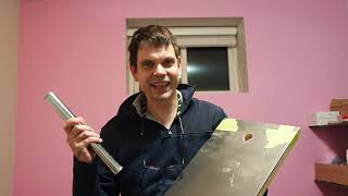 Bram builds a DIY microscope stand.