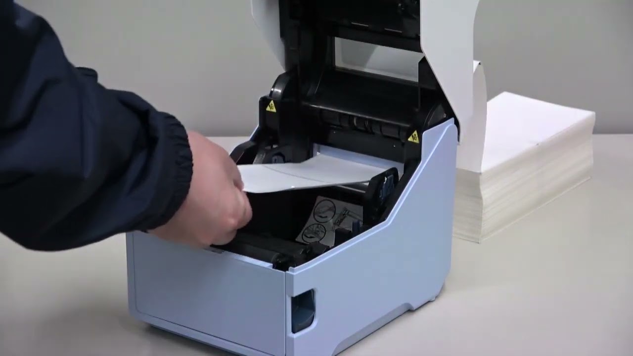 ファンフォールド紙をセットする