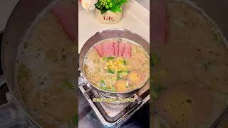 Succulent Tonkotsu Ramen: The Ultimate Soup Base Delight