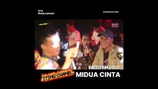 iting nyanyiin lagu nya kang sule yang judul nya midua cinta #enjoymusic #sule #itingchanel