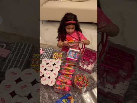 لولو ترتب توزيعات العيد للاطفال اكسبلور