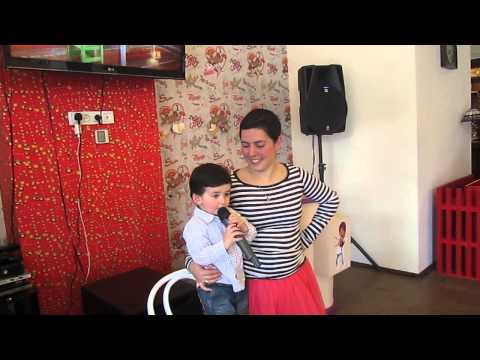 გალაკტიონი .კითხულობს ზურაბ საკანდელიძე 2 წლის