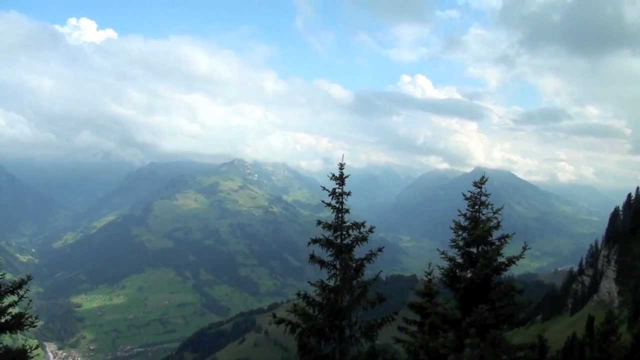Die Pyramide am Thunersee 