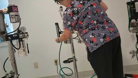 Anesthesia Machine: Leak Check w/ Rebreather