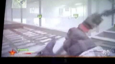 mw2 Mini Uzi gameplay on sub base