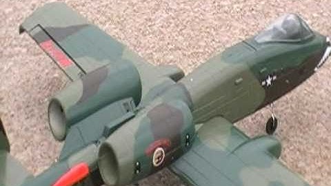 Nitroplanes A-10 64mm by Dynam