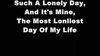 System Of A Down - Lonely Day Lyrics chords