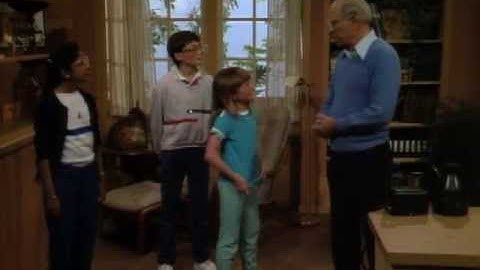 Amateur Detectives - Mr. Wizard