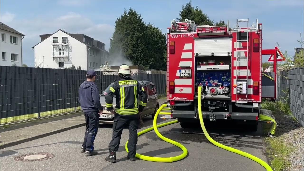 Wassenberger Feuerwehr löscht Brand auf Stromhäuschen - YouTube