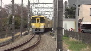 武蔵大和に到着する西武新2000系2529F＠SONY DSC-WX10