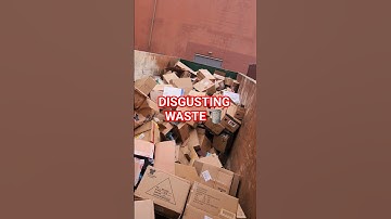 The waste in America is unfortunately never ending #dumpsterdiving #free #sad #wow #toys
