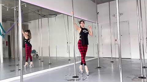 POLE DANCE MOVES FOR BEGINNERS || Double Pirouette and Dip Combo Pole Dance Tutorial