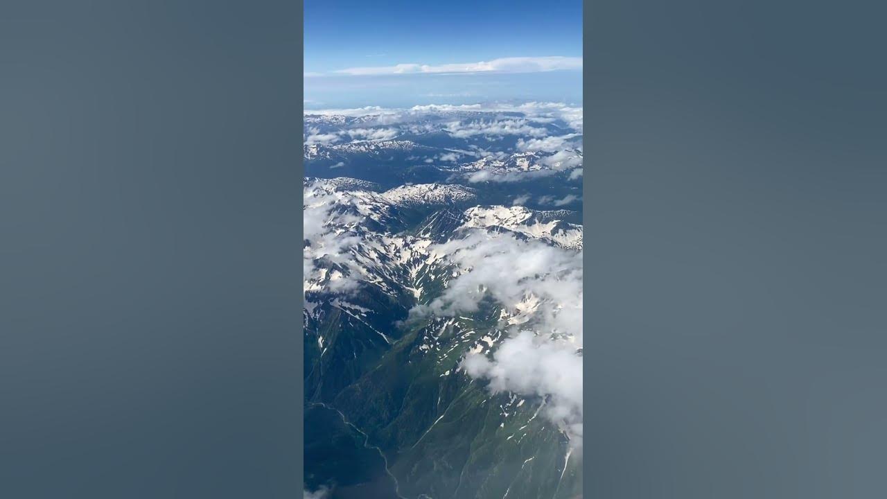 Гора Эльбрус вид из Сочи