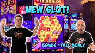 New "Honey Bomb" Slot Machine — BOMBS Everywhere?! Chasing the $10K Jackpot at the Rio Las Vegas screenshot 4