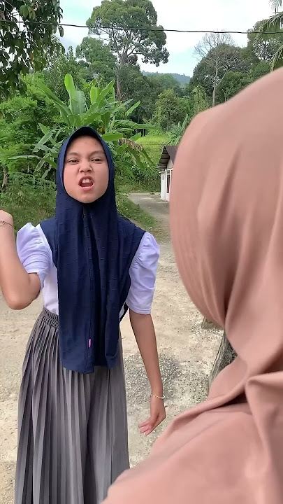 Po Maneh Ngoen Po Paridah Bak Meugosip Keu Lako 😂 #aceh #acehviral #lucu #putrojeumpa #vidioaceh