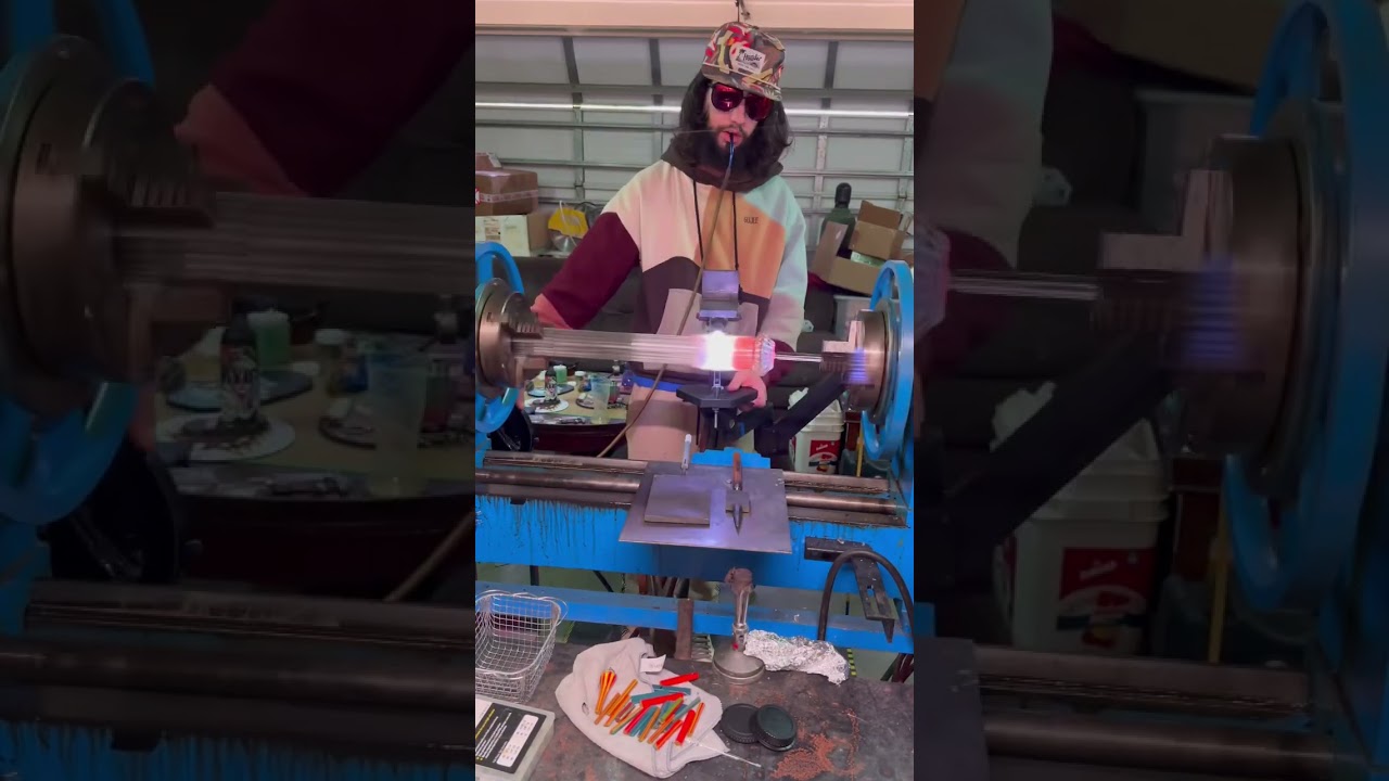 How to make a glass cup in one minute! - Borosilicate lathe work