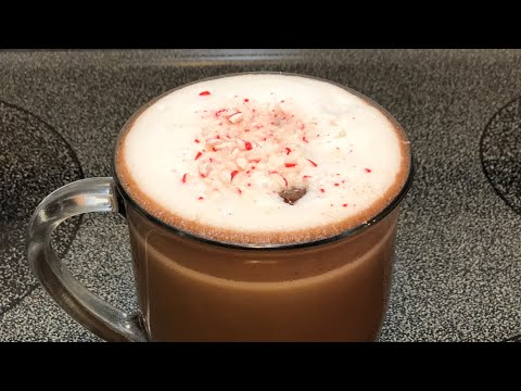 starbucks-verismo-milk-frother-making-peppermint-hot-cocoa