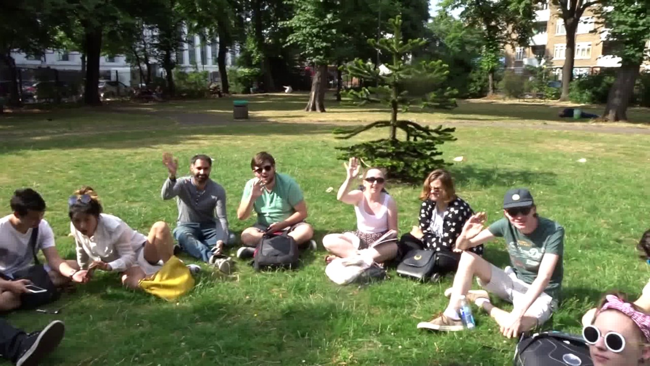 LONDON SMALL YOUTUBERS MEET UP RANDOM PICCYS N SOME VIDEO WAS AN AWSOME DAY