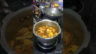 Aaj K Din Hlva Jaroor Bnta H