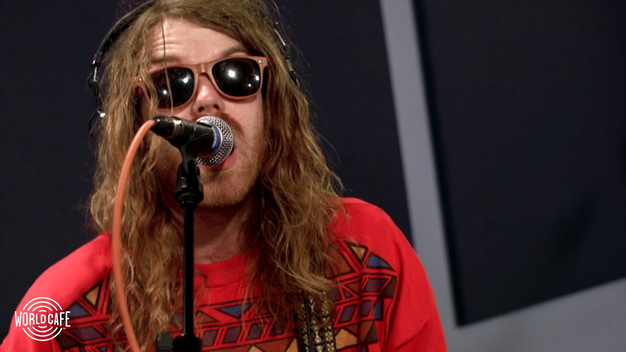 Wwell Rocking Welles -