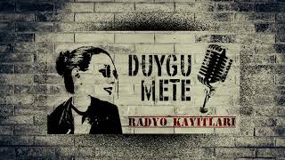 Duygu Mete -Yanarım / Sertab Erener (Cover) @Radyo7 Akustik Resimi