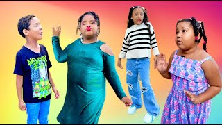 NAVILA AND LUCIANA MODA AESTHETIC SPECIAL, THE COUSIN AND THE SINGING TEACHER