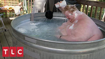 Due to His Obesity, Casey Must Bathe Outside in a Trough | Family By the Ton