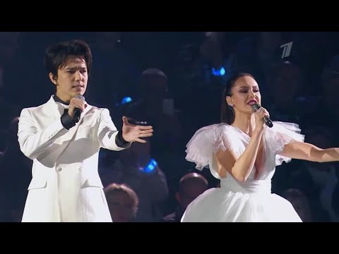 Видео: Dimash, Aida Garifullina - Ulisse (VTB Arena)