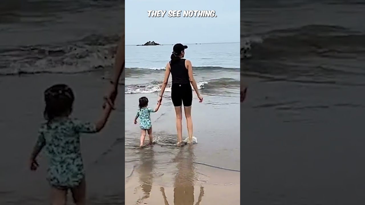 Family Films HORRIFYING Shark Attack In Mexico 
