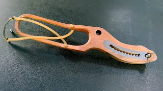 Best DIY slingshot | Create a survival slingshot from PVC | Wood Art TG