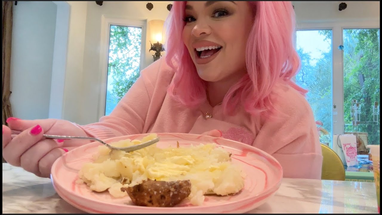 EATING ON A BUDGET 2 PER DAY What I Eat In A Week To Save Money eating-on-a-budget-2-per-day-what-i-eat-in-a-week-to-save-money