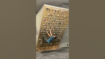 Meagan Fartin V7 moon board benchmark #bouldering #rockclimbing #climbing #moonboard