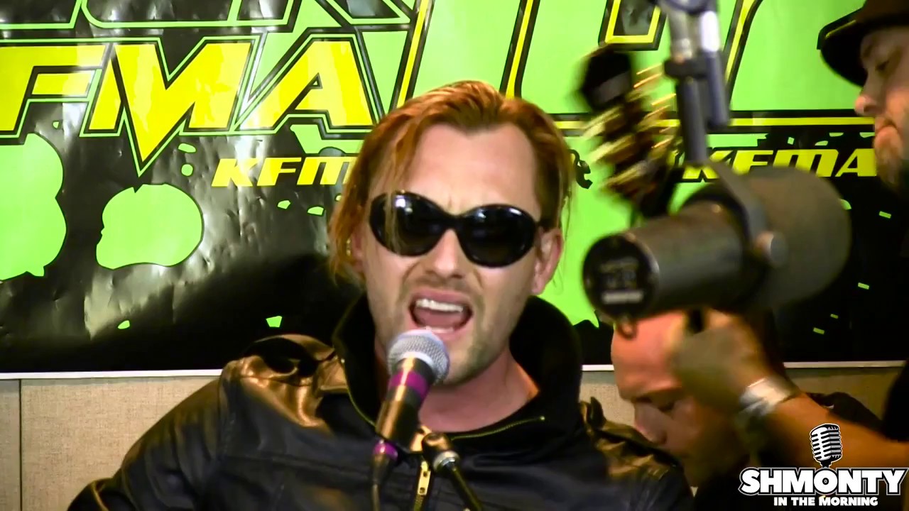 ROCK 102 1 KFMA Tucson  and Acoustic  SWINDY  'REFLECTION'